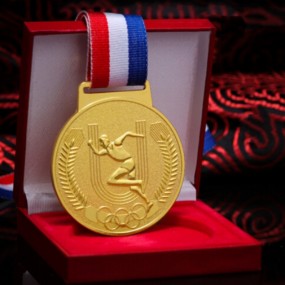 Designa egna sportmedaljer & finishermedaljer | profilp...