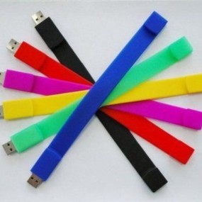 Personliga USB-minnen – tryck ditt logo på USB-sticks |...