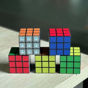 Personlig Rubiks kub – Tryckta Rubiks kuber – Reklamart...