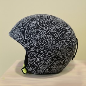 Hjälmöverdrag med egen logotyp – Företagsprofilering