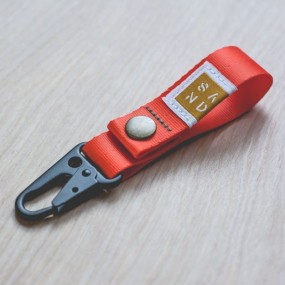Kort nyckelband med karbinhake – Lanyards med tryck som...